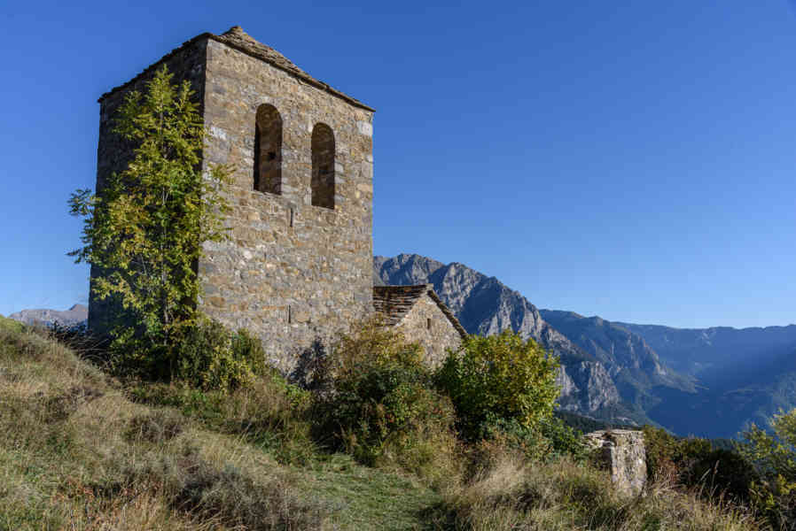 Huesca - Tella 23 - ermita de la Virgen de Fajanillas.jpg